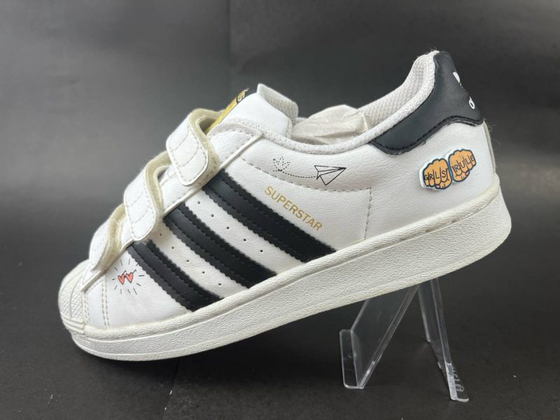 ADIDAS 21.0CM