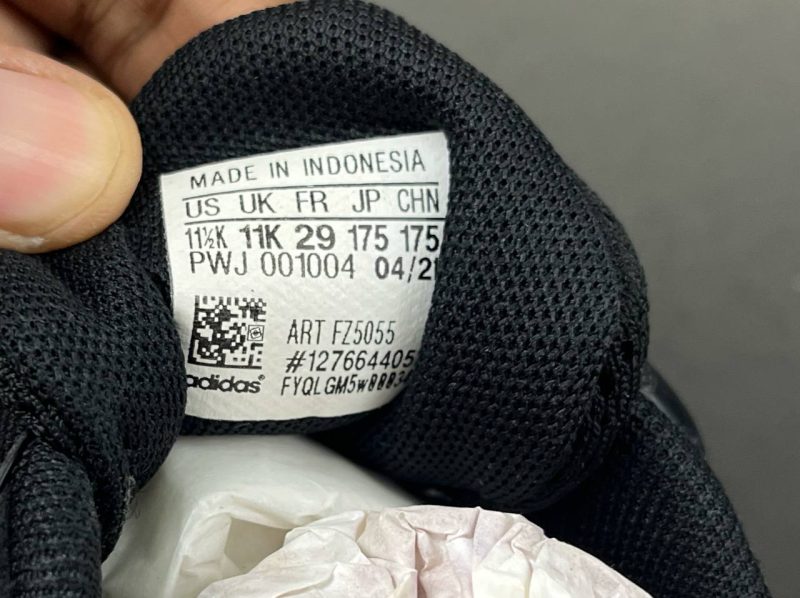 ADIDAS 17.5CM - Image 8