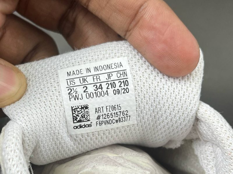 ADIDAS 21.0CM - Image 10
