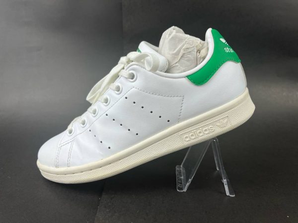 ADIDAS 21.5CM
