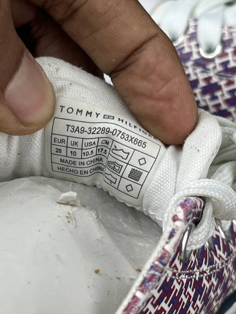 TOMMY HILFIGER 17.5CM - Image 9