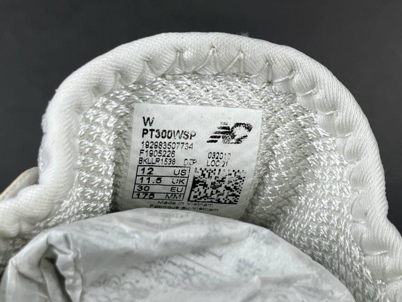 NEW BALANCE 17.5CM - Image 9