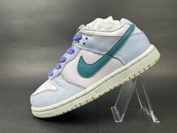 NIKE 18CM