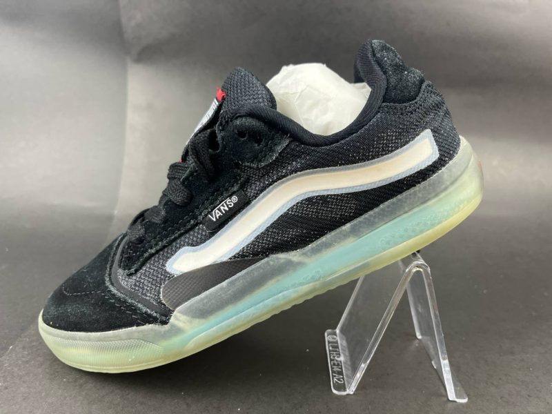 VANS 19.0CM